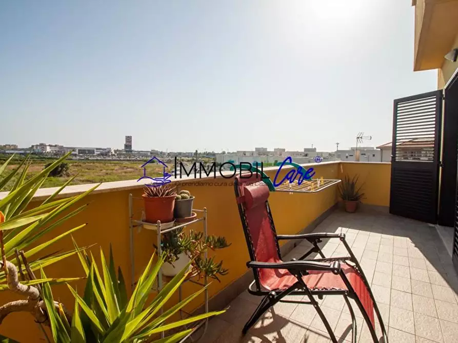 Immagine 1 di Appartamento in vendita  a Livorno