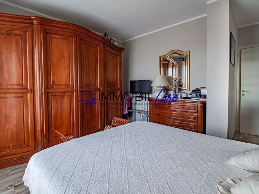 Immagine 14 di Appartamento in vendita  a Livorno