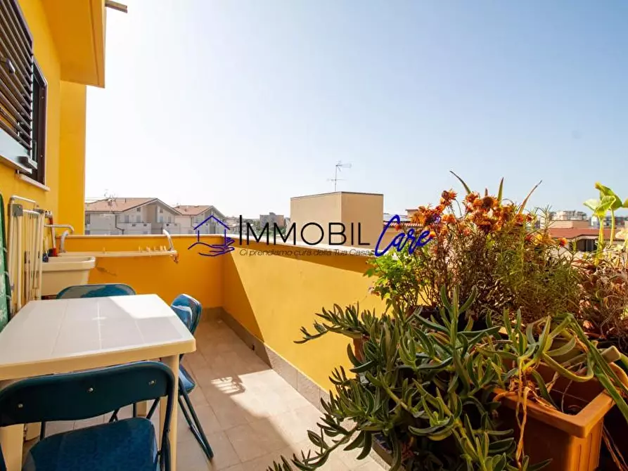 Immagine 10 di Appartamento in vendita  a Livorno