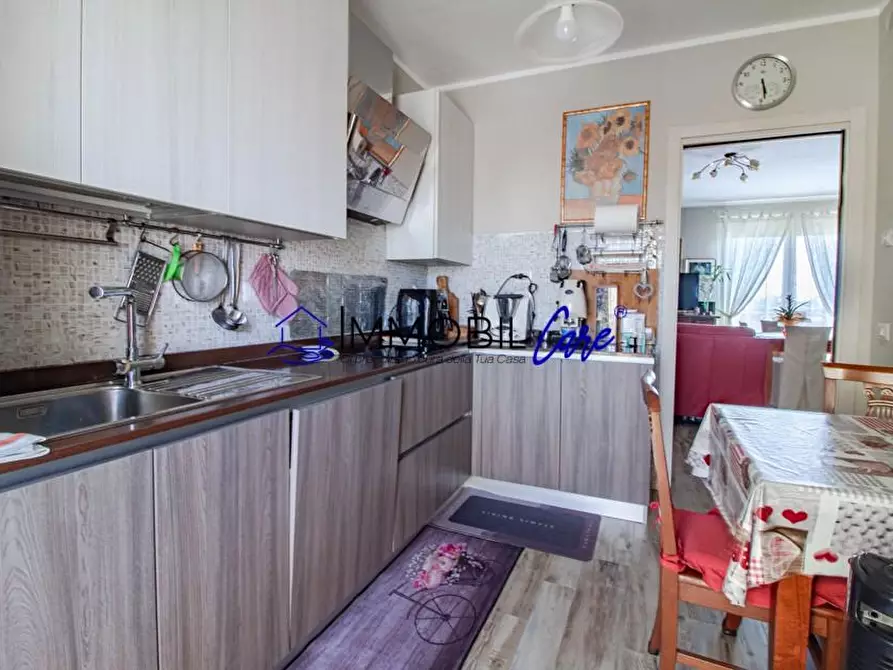 Immagine 9 di Appartamento in vendita  a Livorno