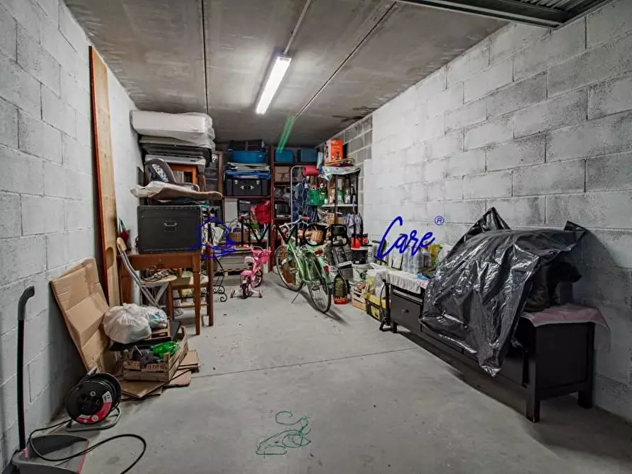 Immagine 19 di Appartamento in vendita  a Livorno