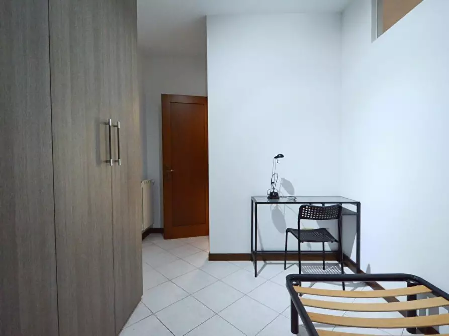 Immagine 23 di Villetta a schiera in vendita  a Massa