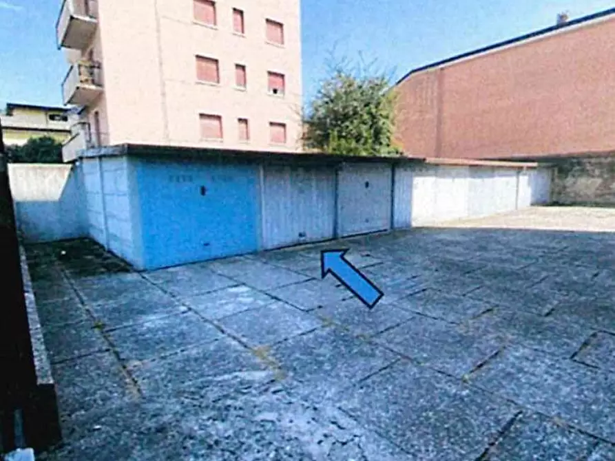 Immagine 8 di Appartamento in vendita  a Melzo