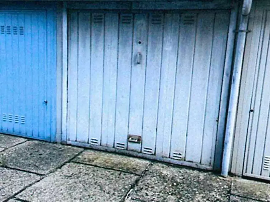 Immagine 9 di Appartamento in vendita  a Melzo