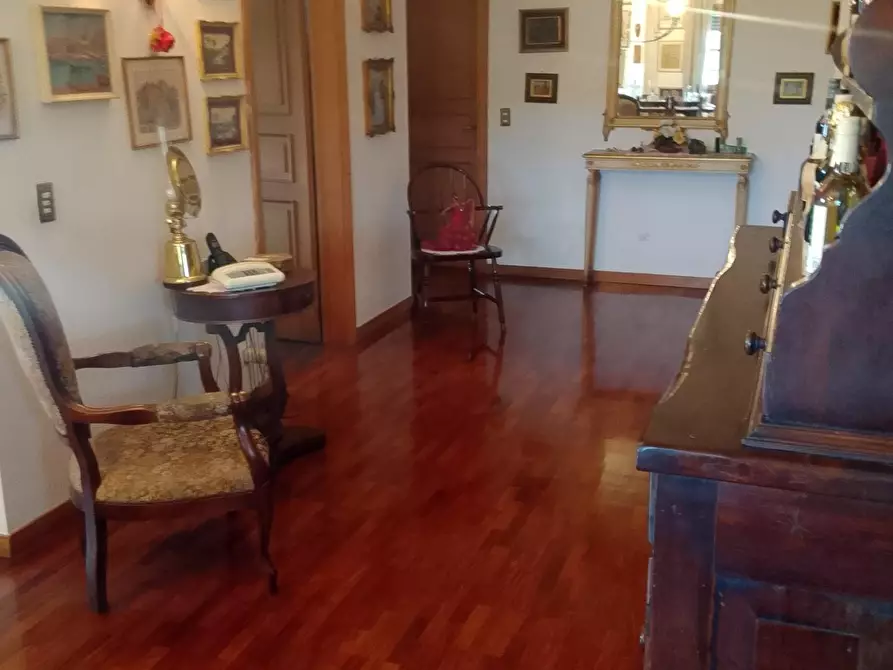 Immagine 9 di Casa indipendente in vendita  a Empoli