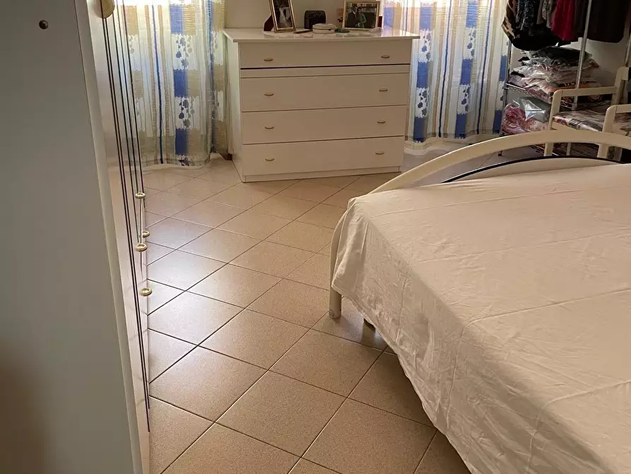 Immagine 10 di Porzione di casa in vendita  a Carrara