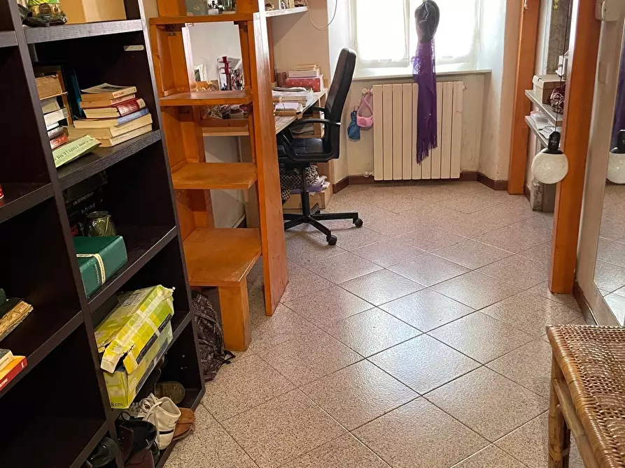 Immagine 6 di Porzione di casa in vendita  a Carrara