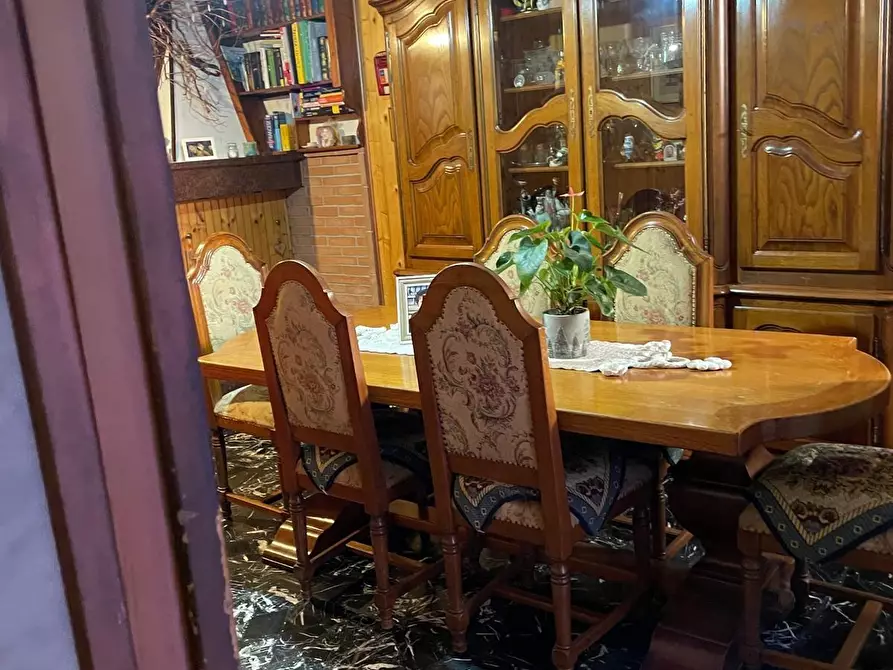 Immagine 7 di Porzione di casa in vendita  a Carrara