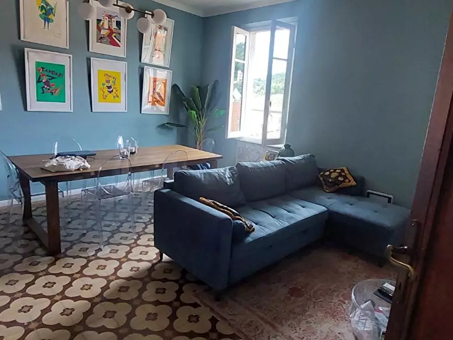 Immagine 1 di Appartamento in vendita  a Carrara