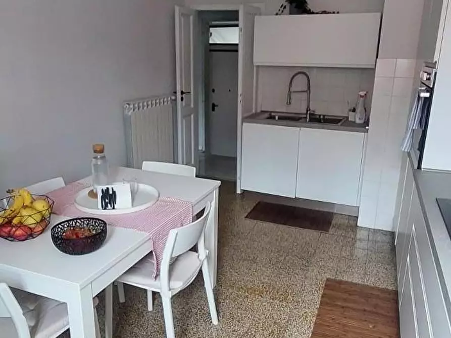 Immagine 4 di Appartamento in vendita  a Carrara