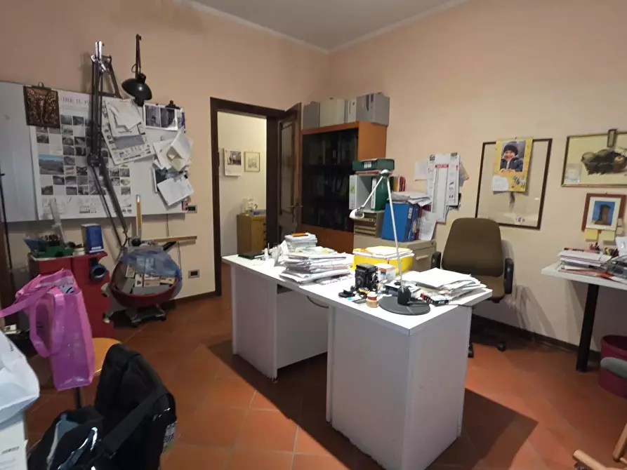Immagine 9 di Villa in vendita  a Capannori