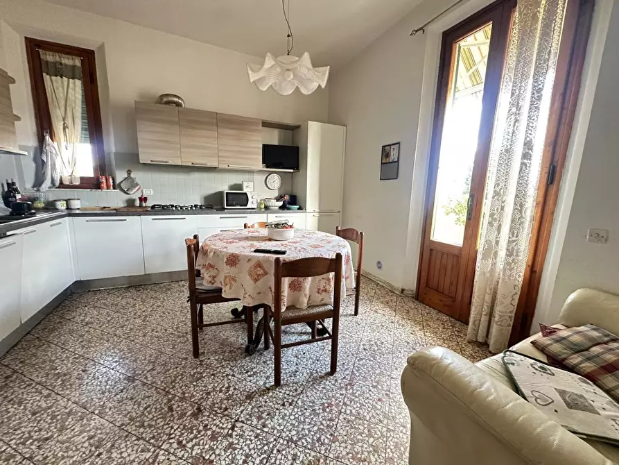 Immagine 16 di Appartamento in vendita  a Empoli