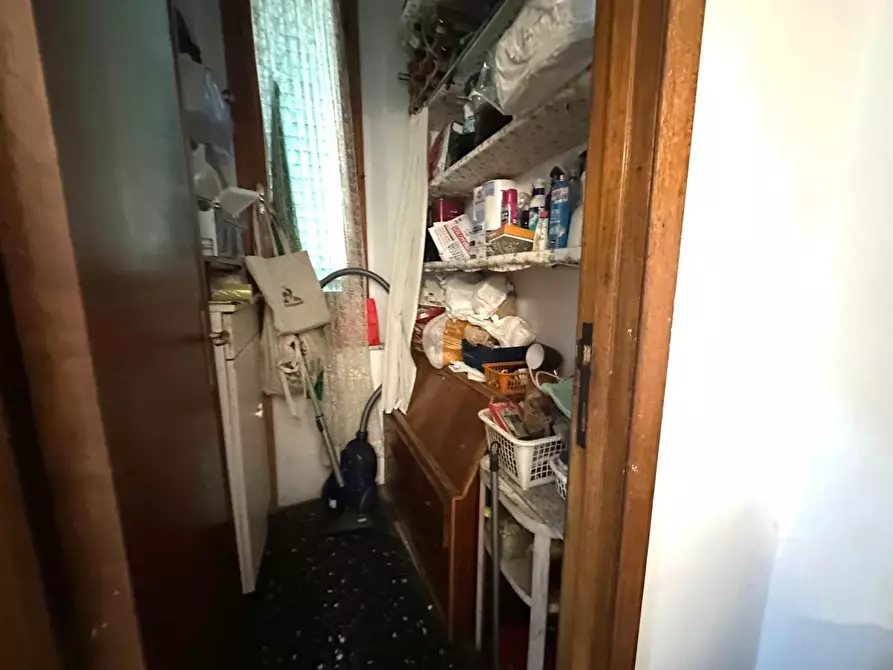 Immagine 17 di Appartamento in vendita  a Empoli