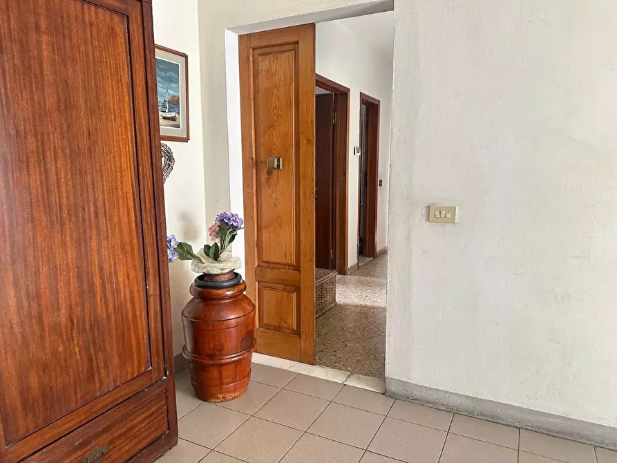 Immagine 13 di Appartamento in vendita  a Empoli