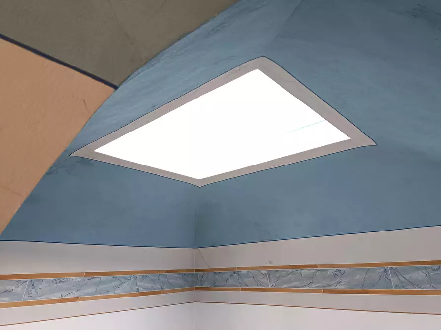 Immagine 17 di Palazzo in vendita  a Empoli