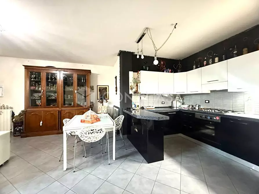 Immagine 4 di Appartamento in vendita  a Calcinaia