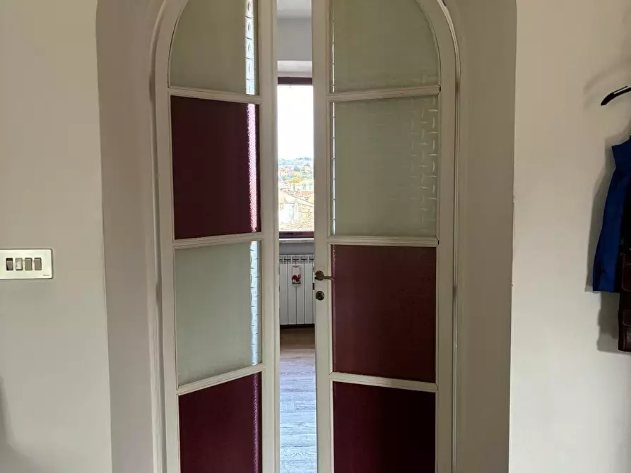 Immagine 11 di Appartamento in vendita  a Poggibonsi