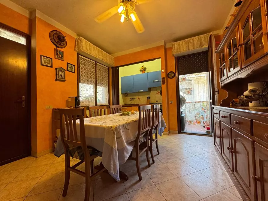 Immagine 4 di Appartamento in vendita  a Viareggio