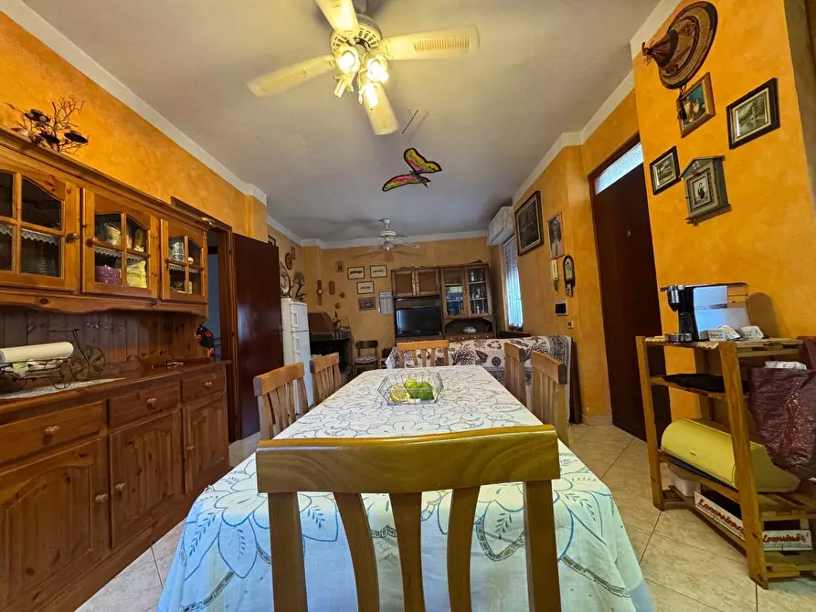 Immagine 23 di Appartamento in vendita  a Viareggio