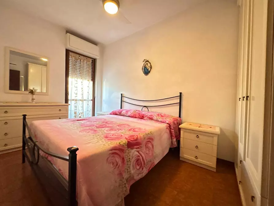 Immagine 14 di Appartamento in vendita  a Viareggio