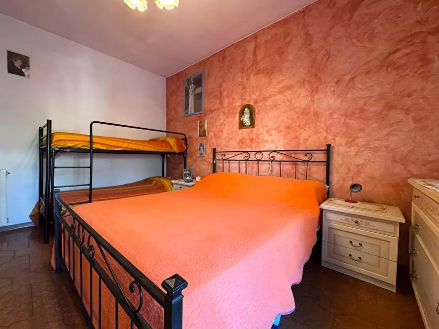 Immagine 27 di Appartamento in vendita  a Viareggio