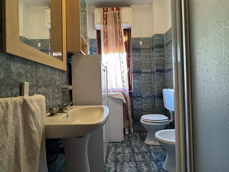 Immagine 18 di Appartamento in vendita  a Viareggio