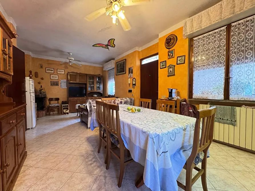 Immagine 20 di Appartamento in vendita  a Viareggio