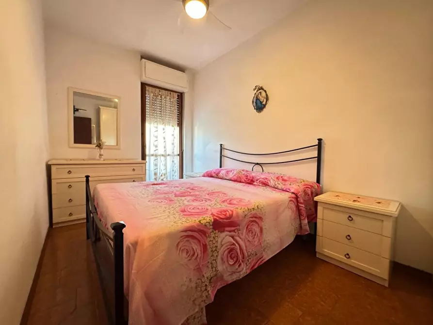 Immagine 12 di Appartamento in vendita  a Viareggio