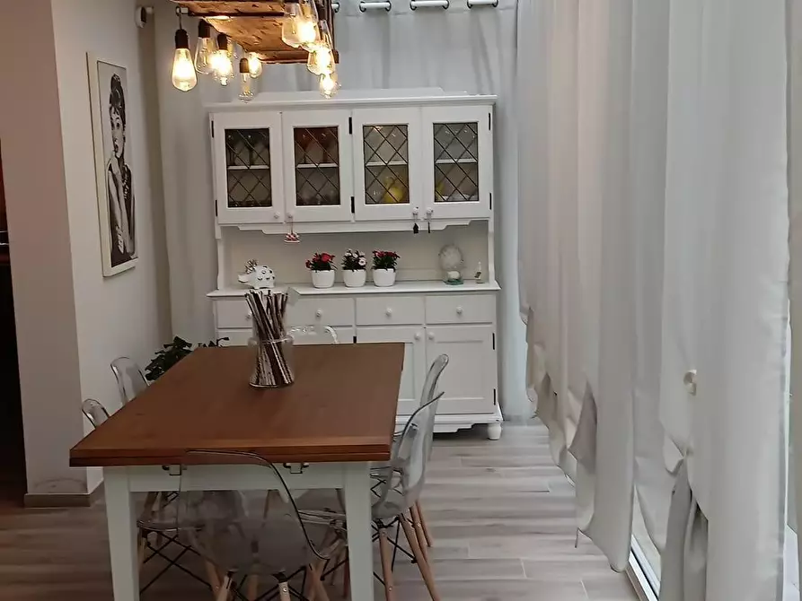 Immagine 16 di Casa indipendente in vendita  a Massa