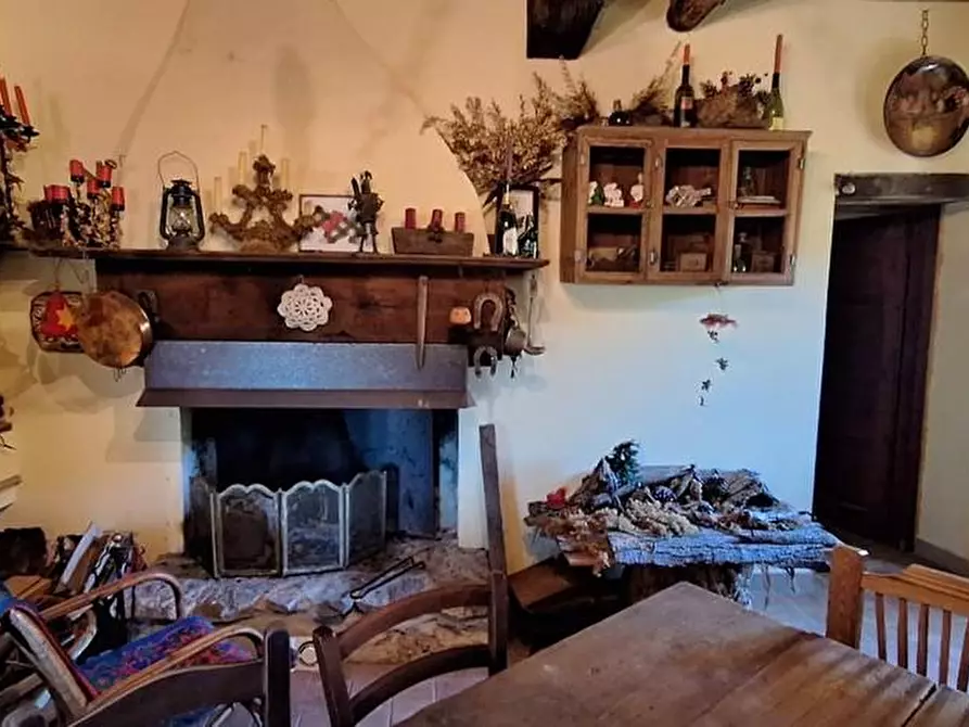 Immagine 1 di Terratetto in vendita  a Fabbriche Di Vergemoli