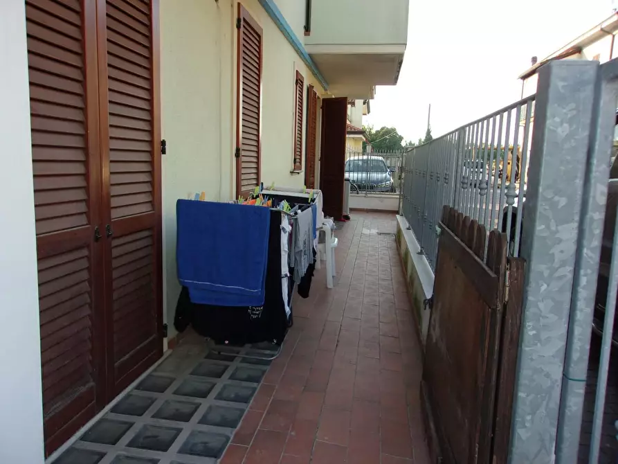 Immagine 8 di Appartamento in vendita  a Massa