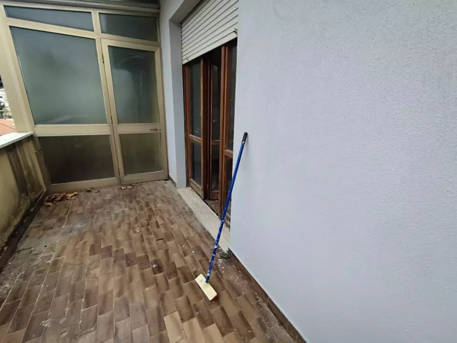 Immagine 2 di Appartamento in vendita  a Pisa