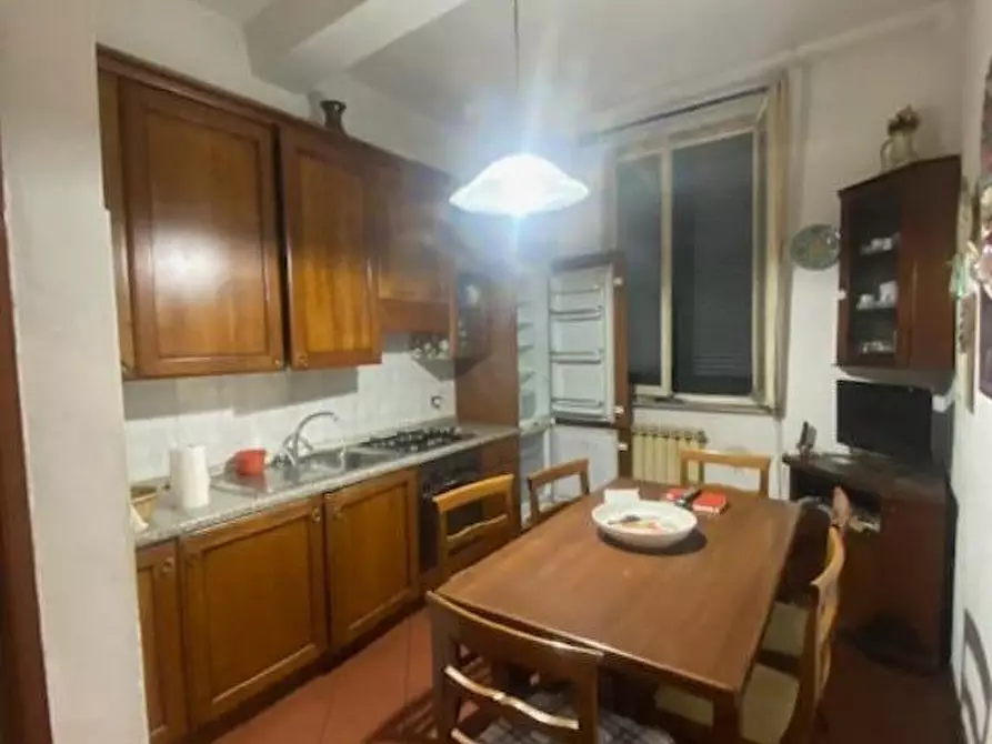 Immagine 9 di Appartamento in vendita  a Lucca