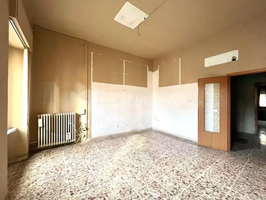 Immagine 13 di Appartamento in vendita  a Calcinaia