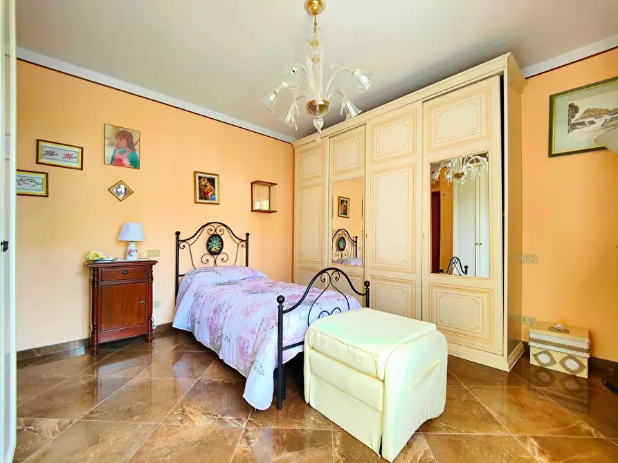 Immagine 28 di Appartamento in vendita  a Vecchiano