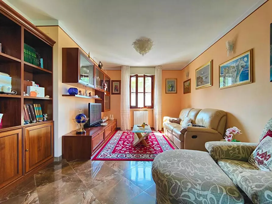 Immagine 7 di Appartamento in vendita  a Vecchiano