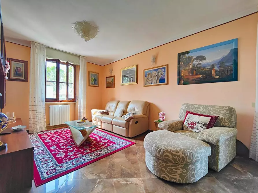 Immagine 4 di Appartamento in vendita  a Vecchiano