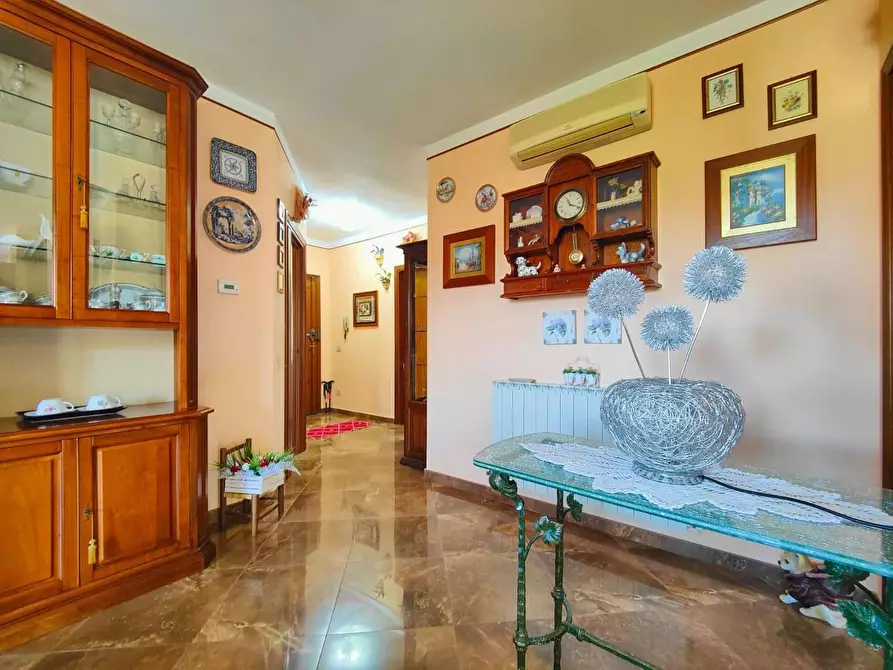 Immagine 9 di Appartamento in vendita  a Vecchiano