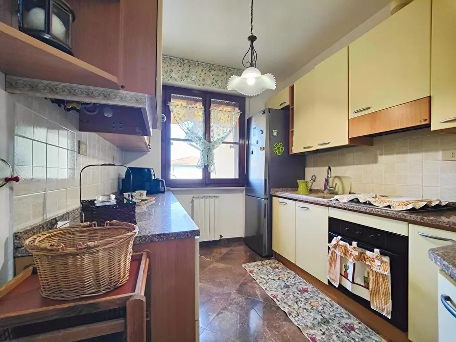 Immagine 17 di Appartamento in vendita  a Vecchiano