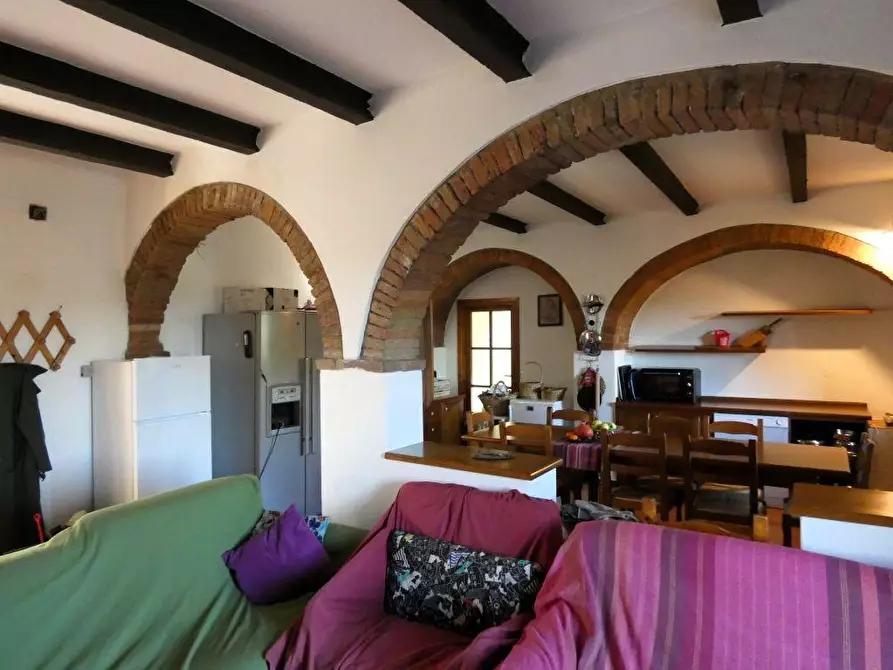Immagine 17 di Casa colonica in vendita  a San Gimignano