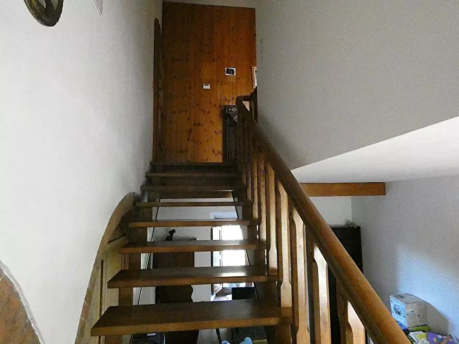 Immagine 24 di Casa colonica in vendita  a San Gimignano