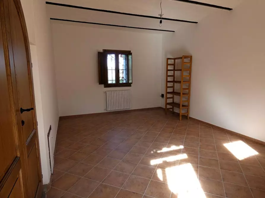 Immagine 20 di Casa colonica in vendita  a San Gimignano