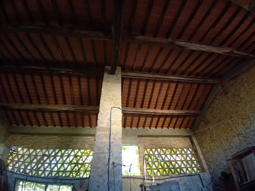 Immagine 6 di Casa colonica in vendita  a San Gimignano