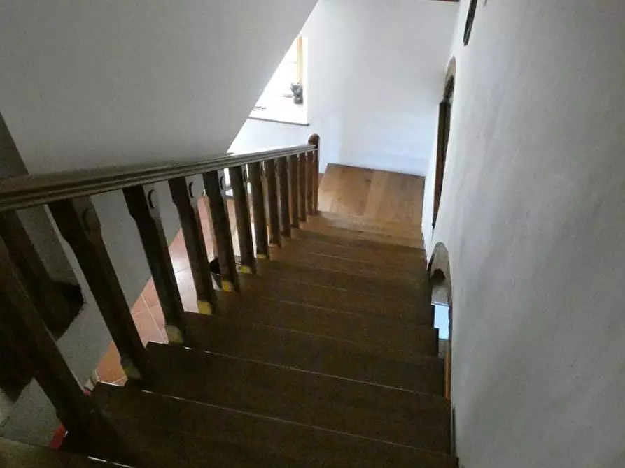 Immagine 33 di Casa colonica in vendita  a San Gimignano