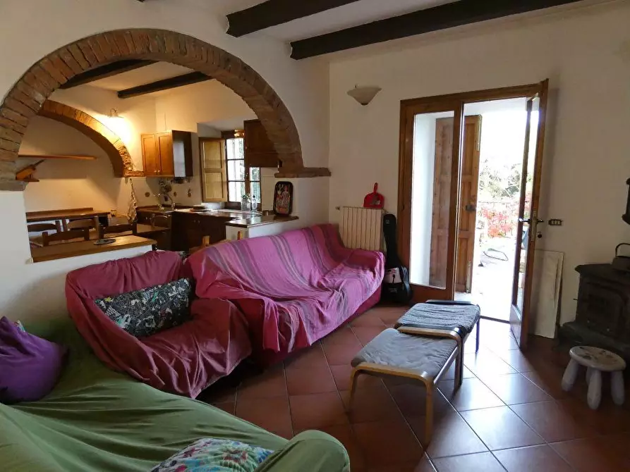 Immagine 14 di Casa colonica in vendita  a San Gimignano