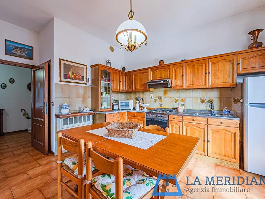 Immagine 5 di Appartamento in vendita  a Lamporecchio