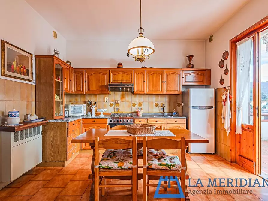 Immagine 11 di Appartamento in vendita  a Lamporecchio