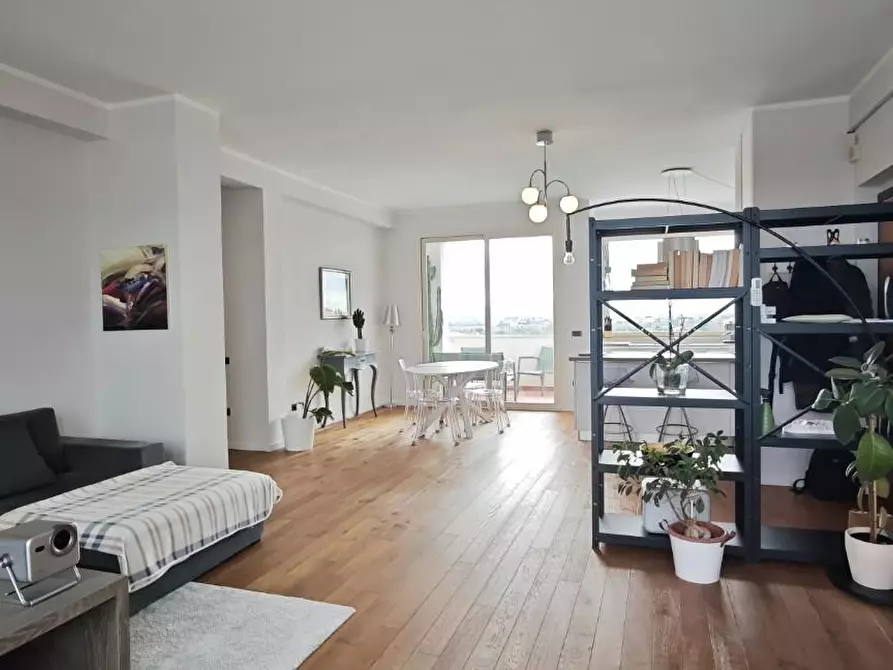 Immagine 1 di Appartamento in vendita  a Pontedera