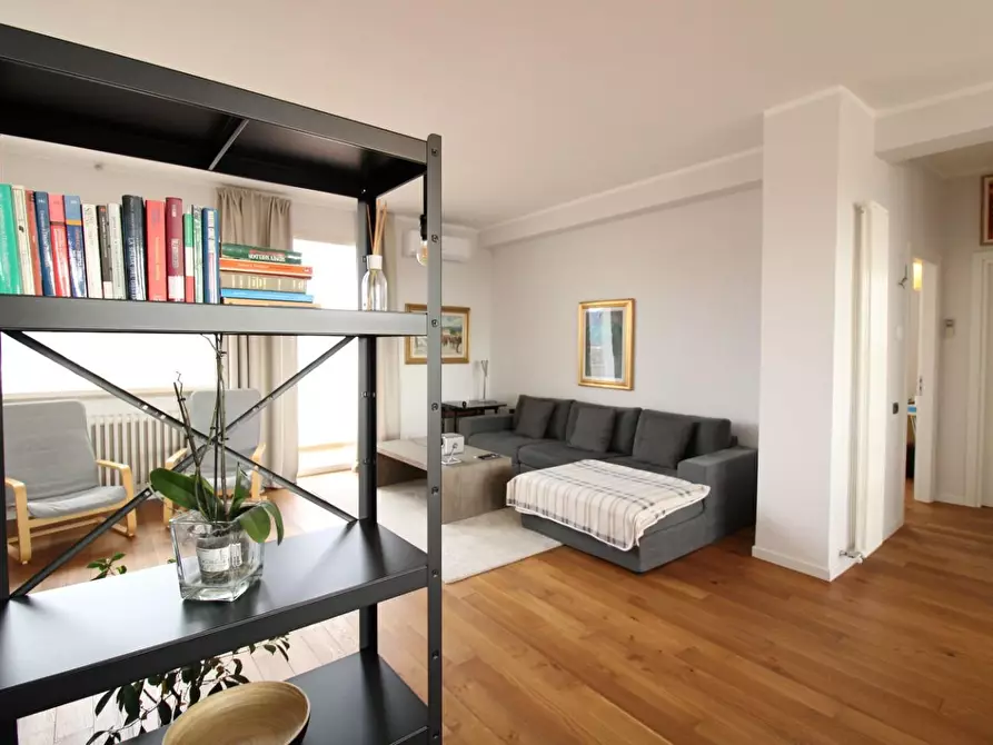 Immagine 4 di Appartamento in vendita  a Pontedera