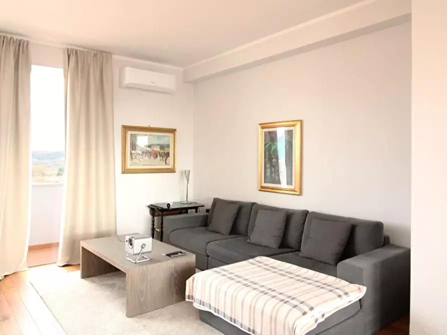 Immagine 22 di Appartamento in vendita  a Pontedera